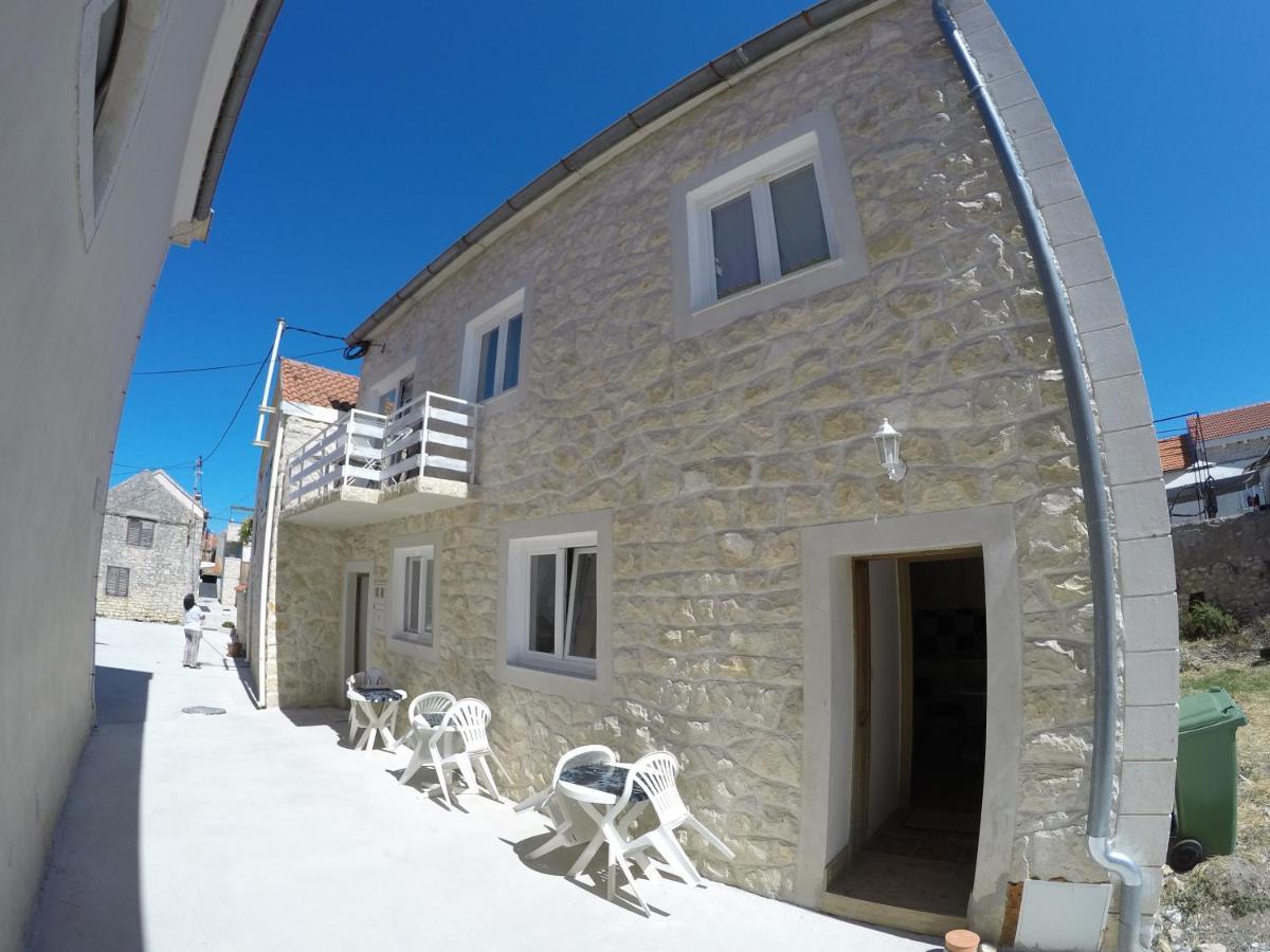Peach Apartment'S Repic Bibinje Exterior foto